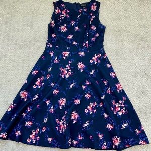 Roz & Ali Dress Womens SZ 6 Navy Floral Mini Dress